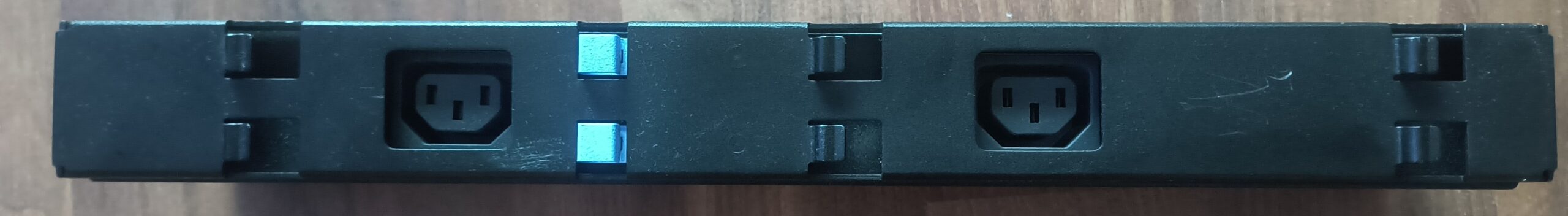 Upgrade Your Power Distribution with Dell G789N Rack PDU - Image 2