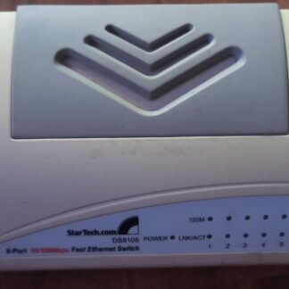 Upgrade Your Network with the StarTech.com DS8105 8-Port Ethernet Switch!