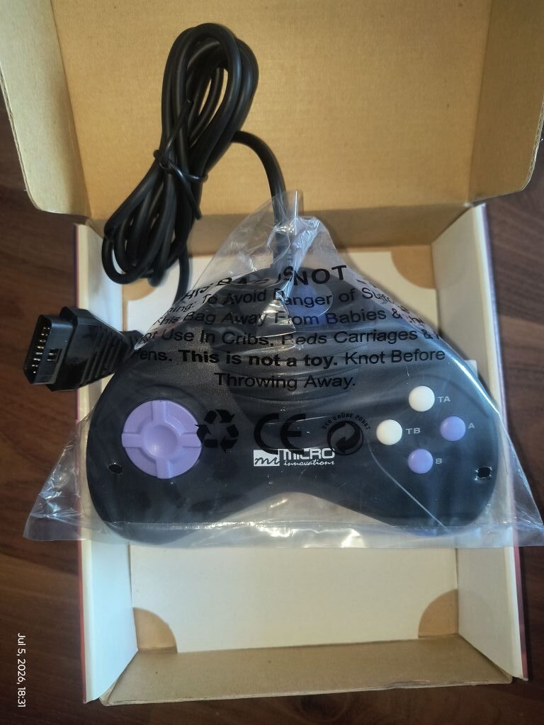 Elevate Your Gaming Experience with Micro Innovations Vindicator 6 Button PC Gamepad - Image 4