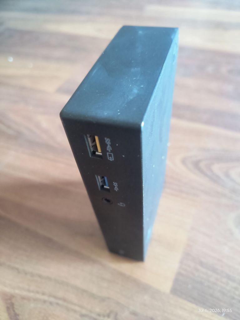 Upgrade Your Workstation with Lenovo DisplayLink USB Docking Station - Image 4
