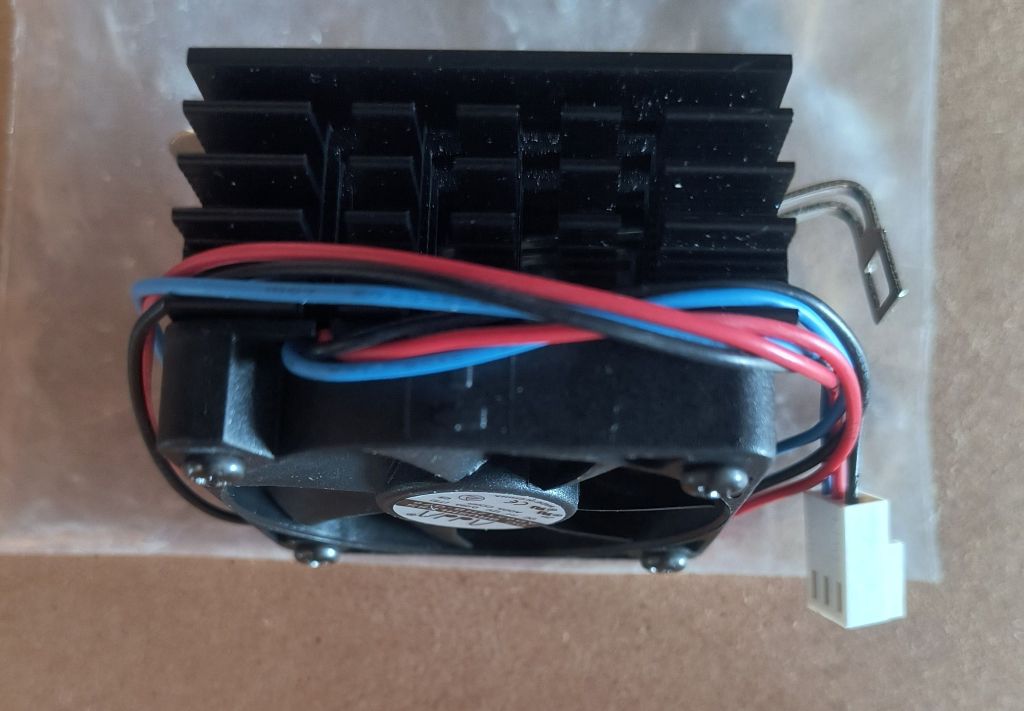 Upgrade your CPU cooling with StarTech Pentium/K6/Celeron 3-Lead CPU Fan + Heatsink! - Image 4