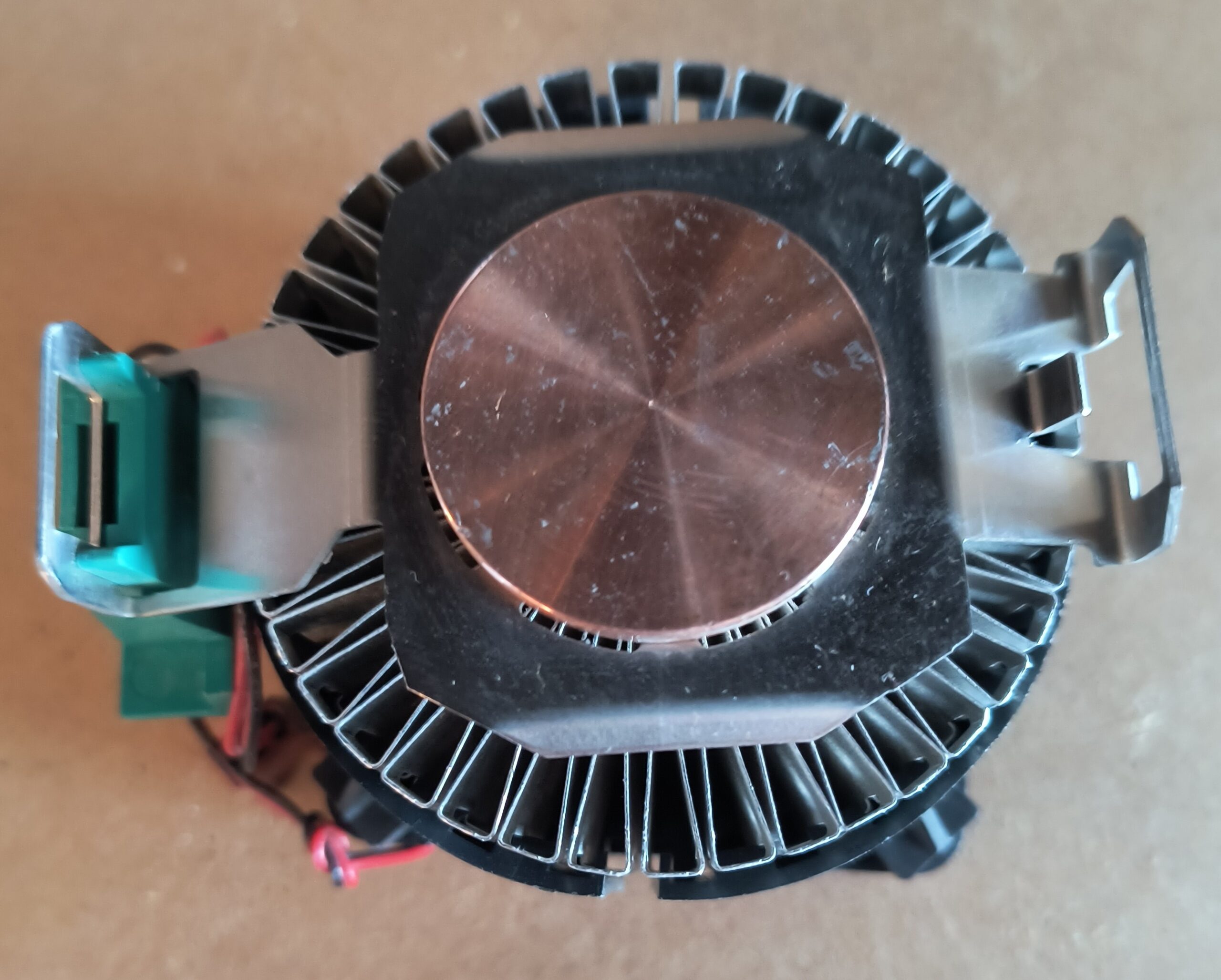 Upgrade Your Retro Build with Molex Copper Core CPU Cooler - Image 2