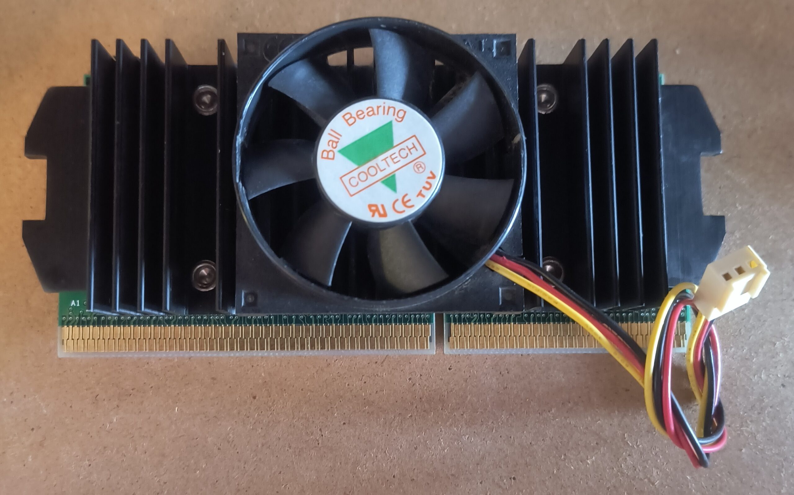 Vintage Intel Celeron MMC-2 Mobile CPU Module with Heatsink Fan - Image 4