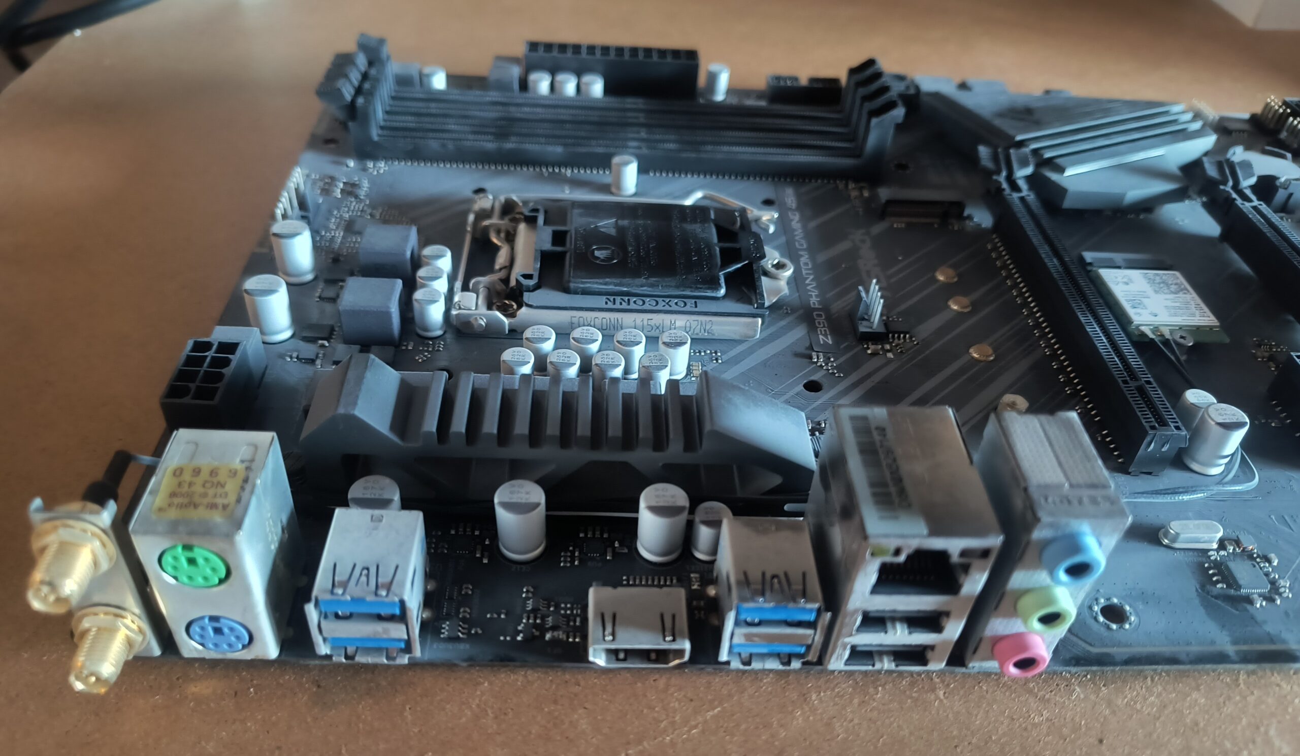 ASRock Z390 Phantom Gaming 4S/ac ATX LGA1151 Motherboard with Wi‑Fi - Image 4
