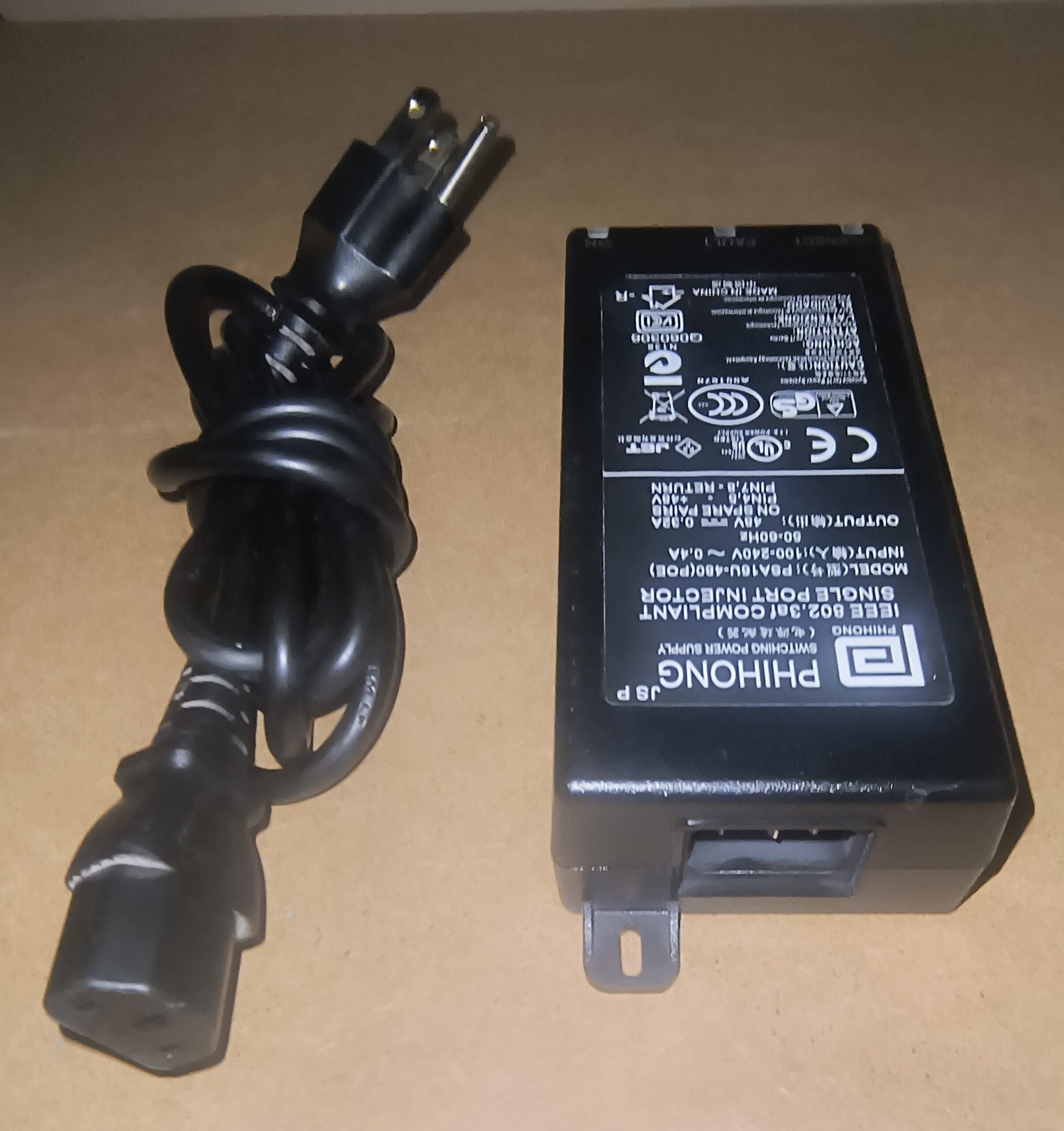 Power up your devices with Phihong PSA16U-480(POE) PoE Injector - Image 2