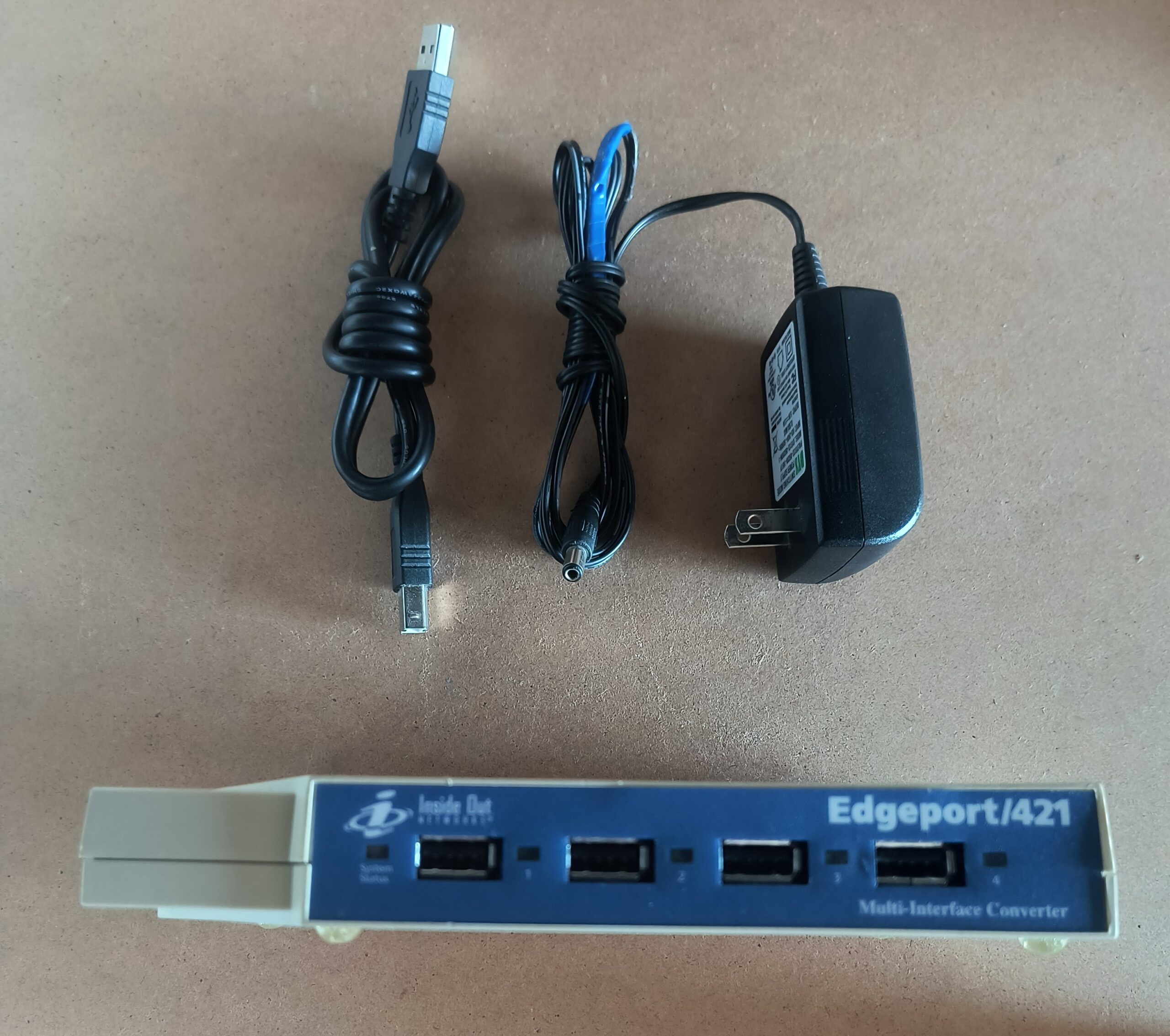 Connect RS-232 DB9 serial devices and DB25 parallel printer port devices with Inside Out Networks Edgeport/421 USB hub - Image 2